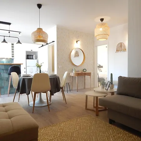 아파트 Casa Bella Breezy, 1 Minute Walk To Beach, Luxury