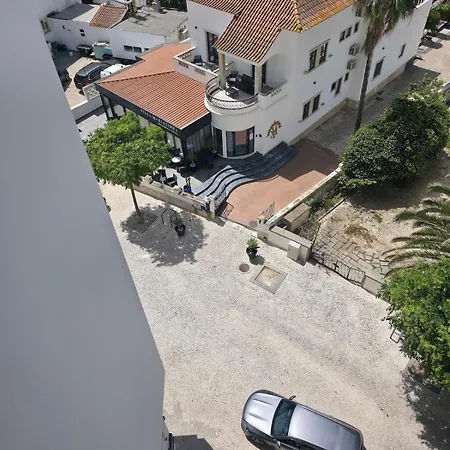 Casa Bella Breezy, 1 Minute Walk To Beach, Luxury Apartment