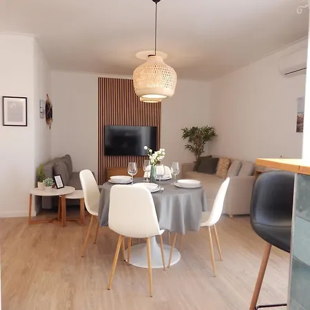 아파트 Casa Bella Breezy, 1 Minute Walk To Beach, Luxury *