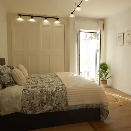 Casa Bella Breezy, 1 Minute Walk To Beach, Luxury *